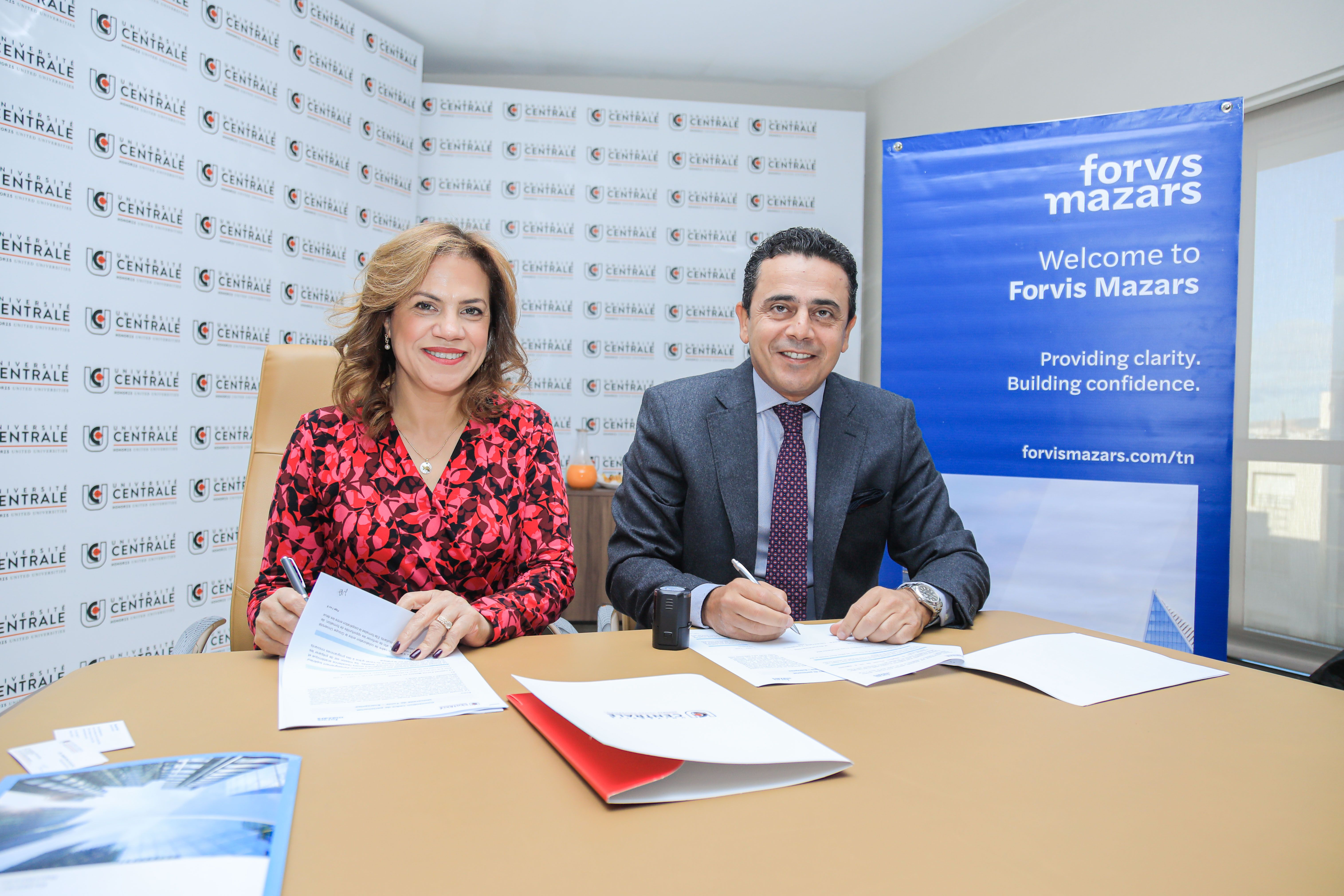 Signature de convention de partenariat entre l'Université Centrale et Forvis Mazars